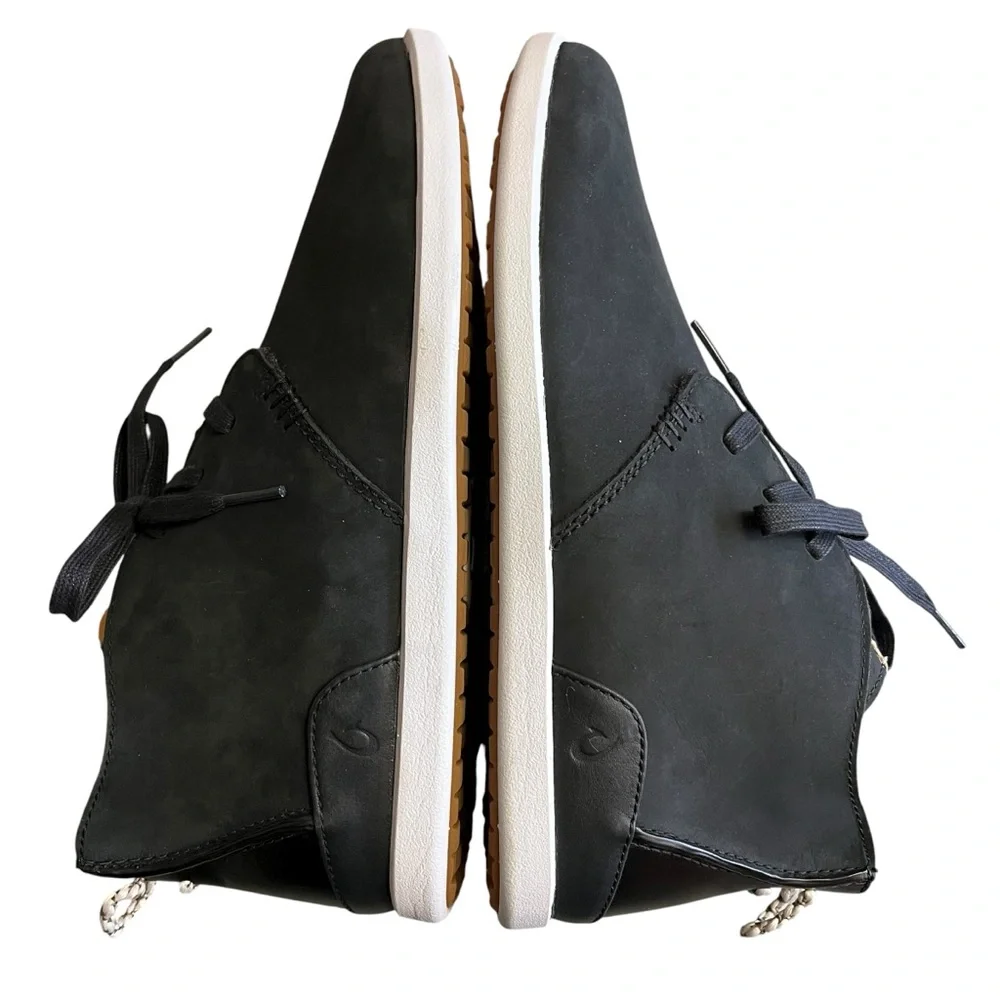 OluKai‎ Hawai'iloa Manu Ihu Chukka Boot Sneaker Lava Rock Mist Grey Men’s Size 9